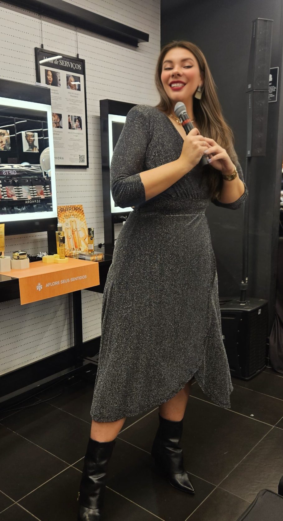 Facetune_29-05-2025-21-14-30